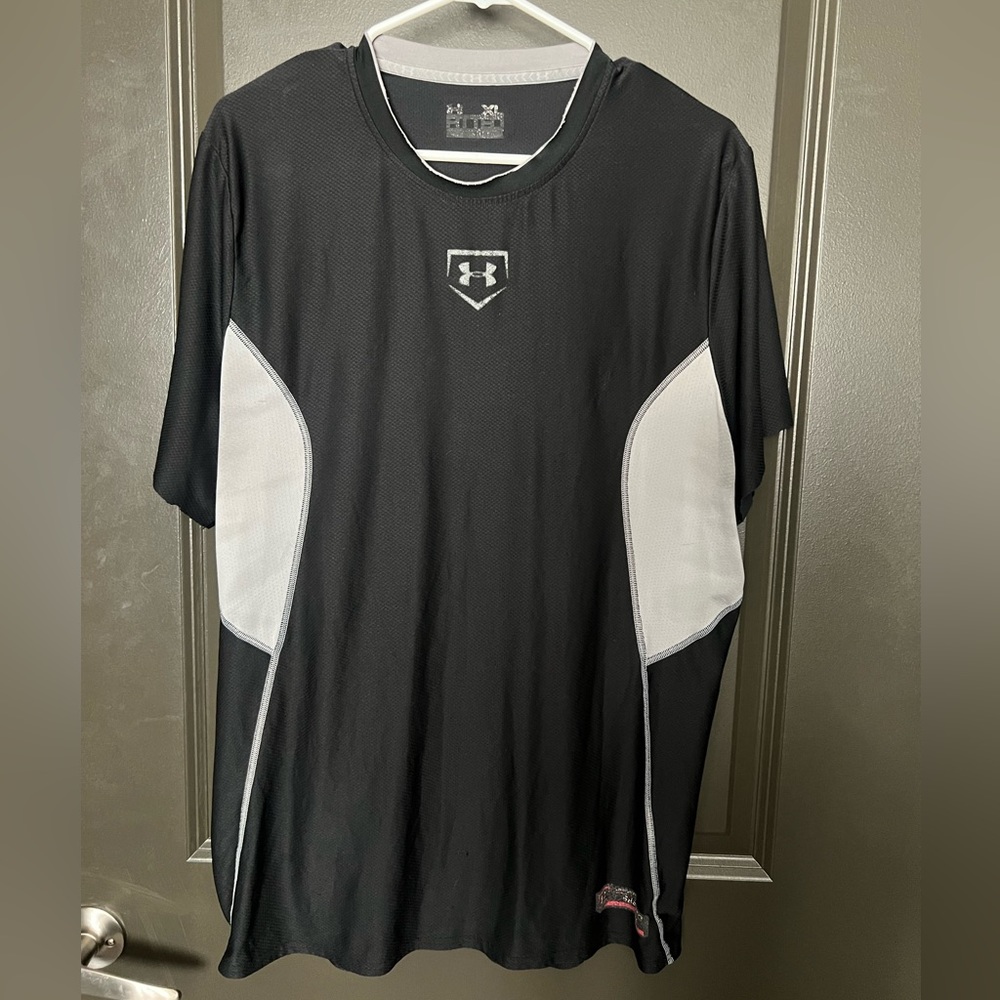 Under Armour baseball t-shirt